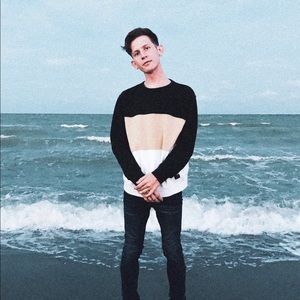 Meet your Posher, Benjamin